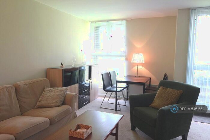 1 Bedroom Flat To Rent In Newfield Rise, London, NW2