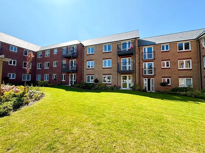 2 Bedroom Flat For Sale In Otter Lodge, Silver Street, Honiton, Devon, EX14