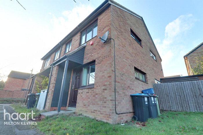 1 Bedroom Terraced House To Rent In Clay Hill, Two Mile Ash, MK8