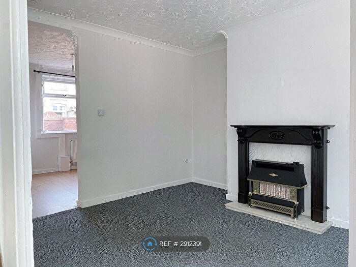 2 Bedroom Terraced House To Rent In Beaufort Street, Rochdale, OL12