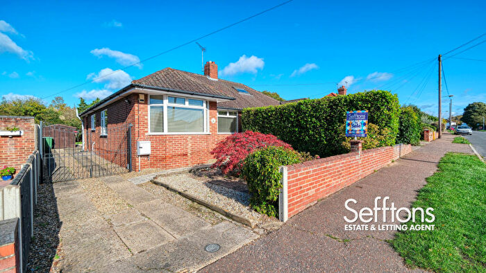 3 Bedroom Bungalow For Sale In Gorse Road, Norwich, Norfolk, NR7