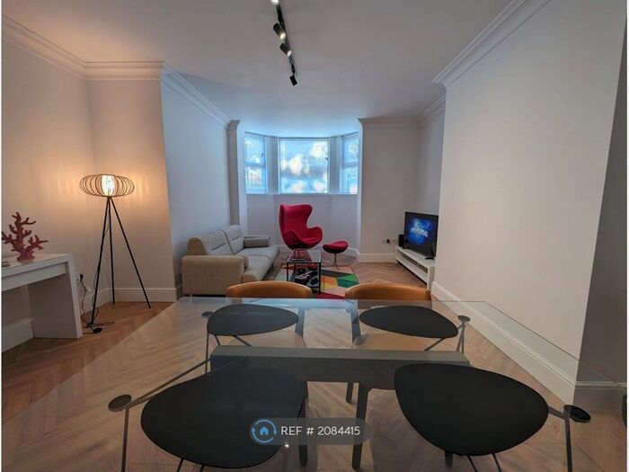 2 Bedroom Flat To Rent In Western Parade, Southsea, PO5