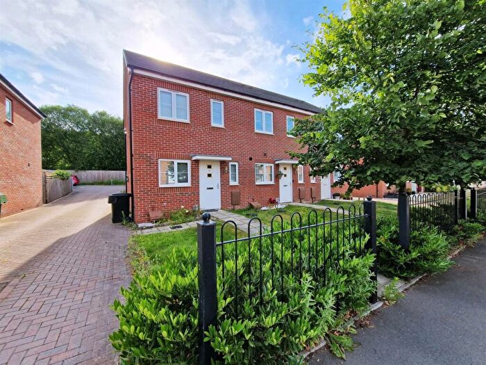 2 Bedroom Semi-Detached House To Rent In East Works Drive, Cofton Hackett, Birmingham, B45