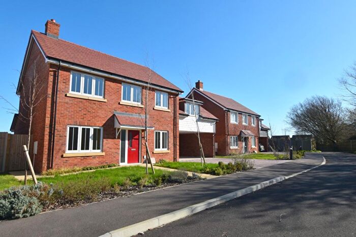 4 Bedroom Detached House For Sale In Maude Close, New Romney, TN28