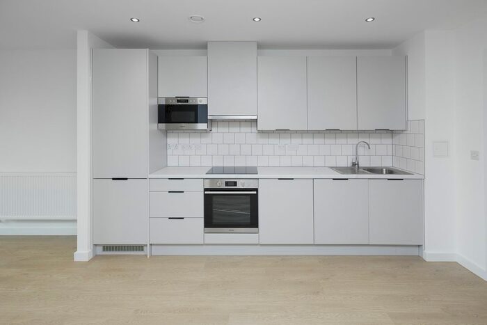 2 Bedroom Flat To Rent In All Saints Road, Leicester, LE3