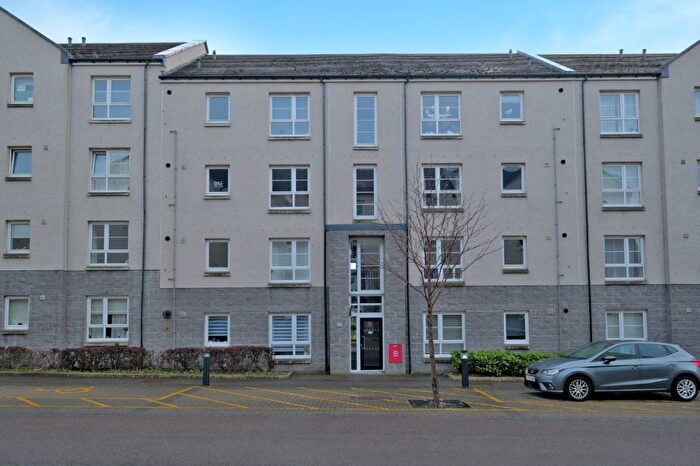 2 Bedroom Flat For Sale In Urquhart Court, Urquhart Road, Aberdeen, AB24