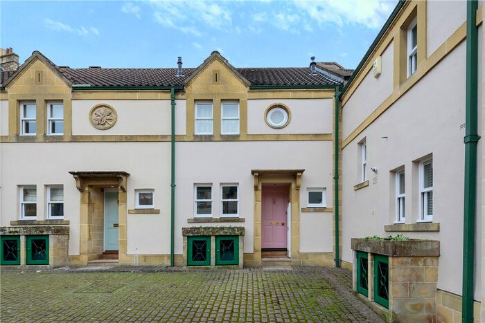 2 Bedroom Terraced House To Rent In Circus Mews, Bath, Somerset, BA1