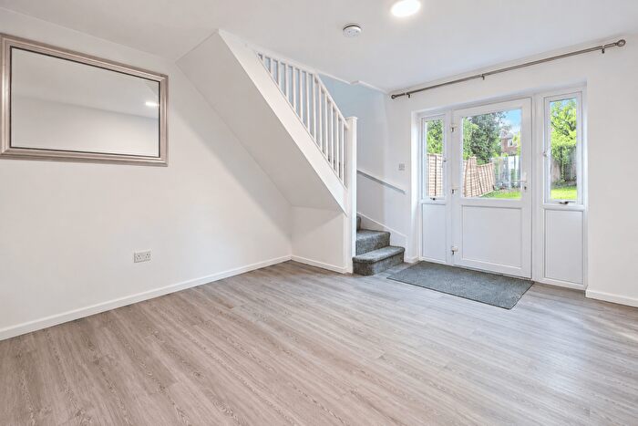 2 Bedroom House To Rent In Brianne Drive, Thornhill, CF14