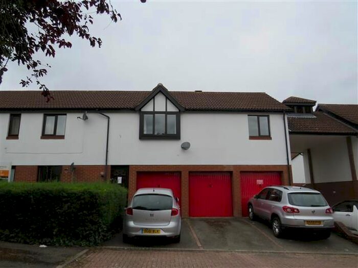 2 Bedroom Property To Rent In Blackwood Crescent, Blue Bridge, Milton Keynes, MK13