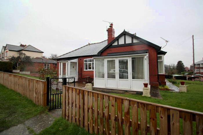 3 Bedroom Detached Bungalow To Rent In Church Street, Swinton, Mexborough, S64