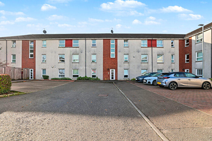 2 Bedroom Flat For Sale In Antonine Gate, Duntocher, G81