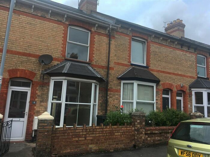3 Bedroom Terraced House To Rent In Fowler Street, Taunton, TA2