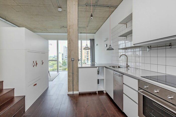 Studio To Rent In Home End House, Durnsford Road, Wimbledon, SW19