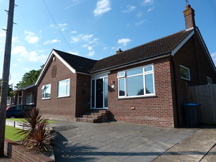 3 Bedroom Bungalow For Sale In Dane Court Gardens, St. Peters, Broadstairs, CT10