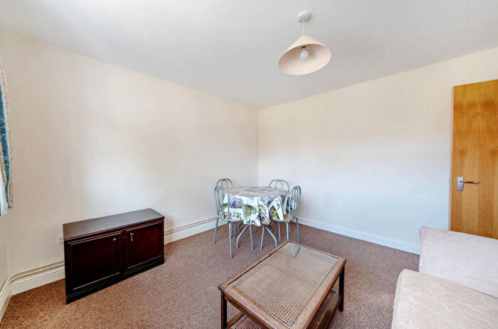 1 Bedroom Property To Rent In Nicholas Avenue, Old Marston, OX3