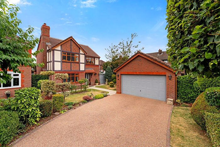 4 Bedroom Detached House For Sale In Turnstone Close, Leigh, WN7