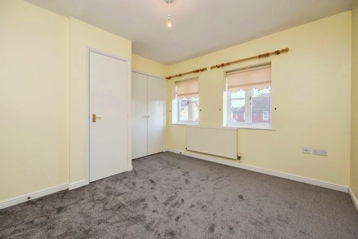 2 Bedroom Semi-Detached House For Sale In Aylesbury Road, Kennington, Ashford, Kent, TN25