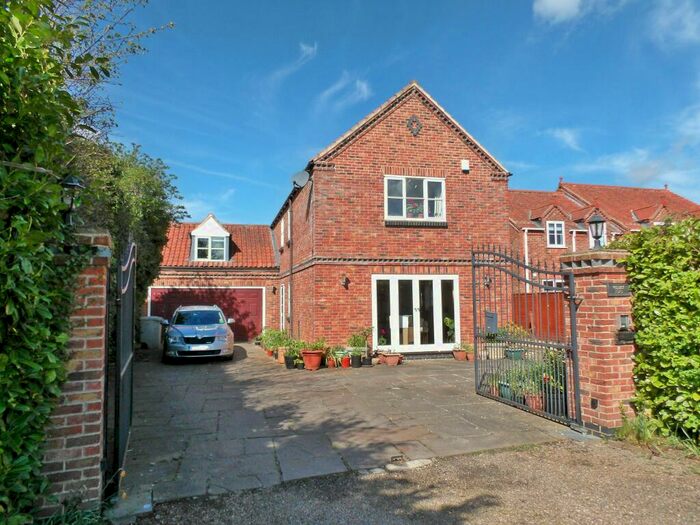 5 Bedroom Detached House To Rent In Cross Lane, Collingham, NG23
