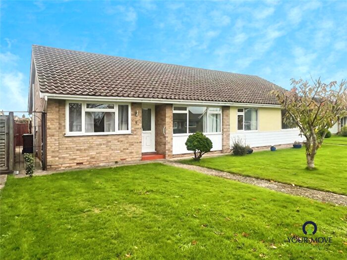 2 Bedroom Bungalow To Rent In Cambridge Walk, Bognor Regis, West Sussex, PO21