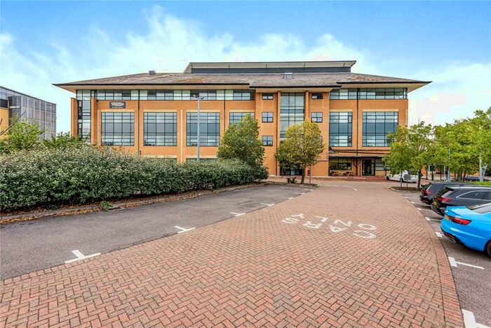 1 Bedroom Apartment To Rent In The Boulevard, Cain Road, Bracknell, Berkshire, RG12