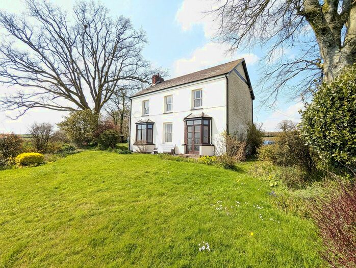 4 Bedroom Detached House For Sale In Llwyn Yr Ynn, Dryslwyn, Carmarthenshire, Se., SA32