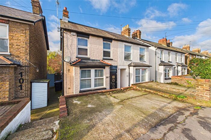 3 Bedroom Terraced House For Sale In Lent Rise Road, Burnham, Slough, Buckinghamshire, SL1