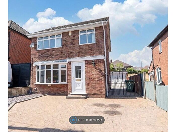 3 Bedroom Detached House To Rent In Garnon Street, Mansfield, NG18