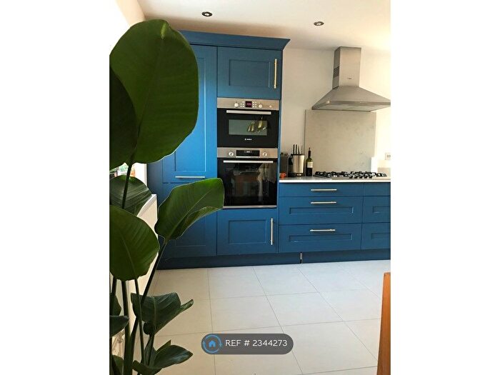 2 Bedroom Semi-Detached House To Rent In Cambridge Road, Great Shelford, Cambridge, CB22