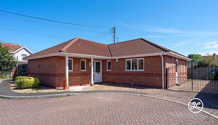 3 Bedroom Detached Bungalow For Sale In Tracey Close, Horsey, Bridgwater, TA7