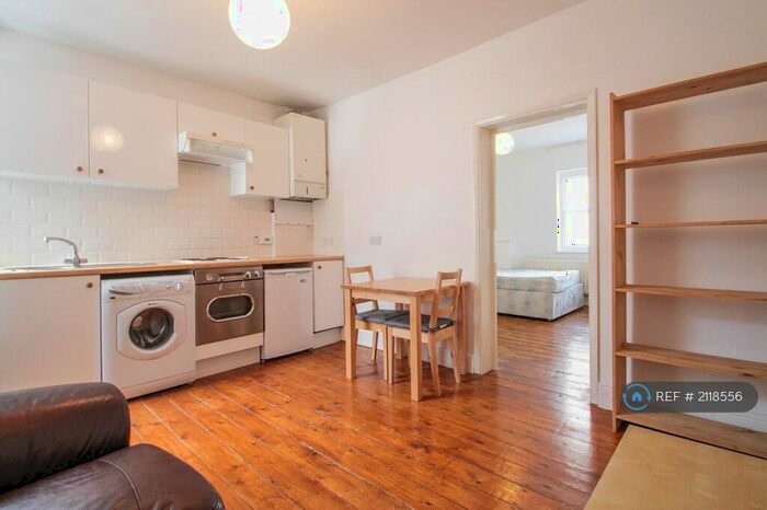 1 Bedroom Flat To Rent In Nelson Street, Whitechapel, E1