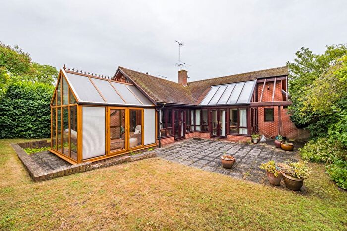 3 Bedroom Bungalow For Sale In Fairways, Friars Road, Hadleigh, IP7