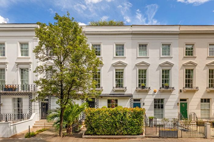 4 Bedroom Town House For Sale In Chepstow Road, Notting Hill, London, W2