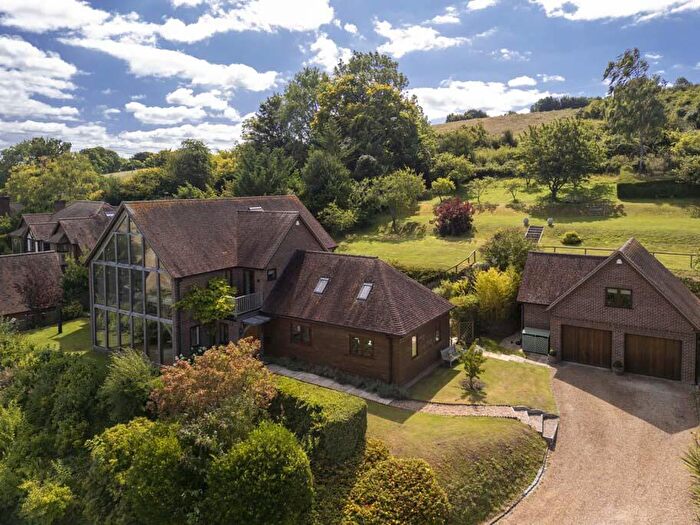 5 Bedroom Detached House For Sale In Oakridge House, Streatley On Thames, RG8