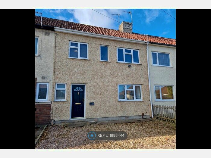 3 Bedroom Terraced House To Rent In Hazeldene Road, Bristol, BS34