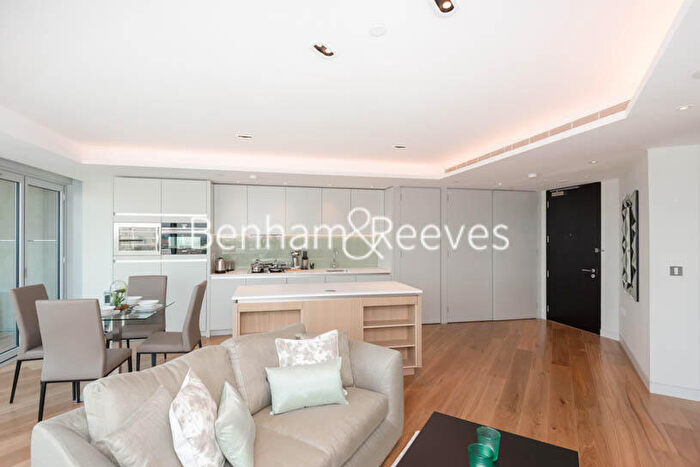 1 Bedroom Apartment To Rent In Canaletto Tower, City Road, EC1V