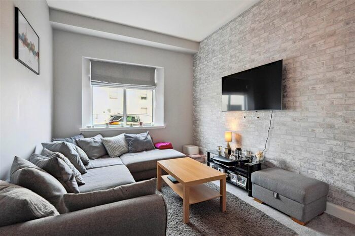 1 Bedroom Flat For Sale In Flat, Moray Street Blackford, PH4