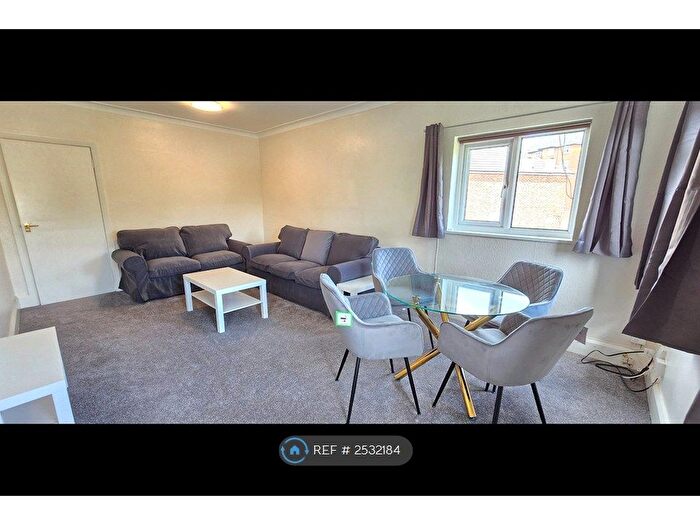 1 Bedroom Flat To Rent In Harrogate Road, Leeds, LS17