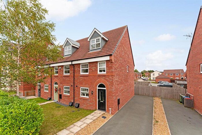 3 Bedroom Town House For Sale In Walker Road, Winnington Village, Northwich, CW8