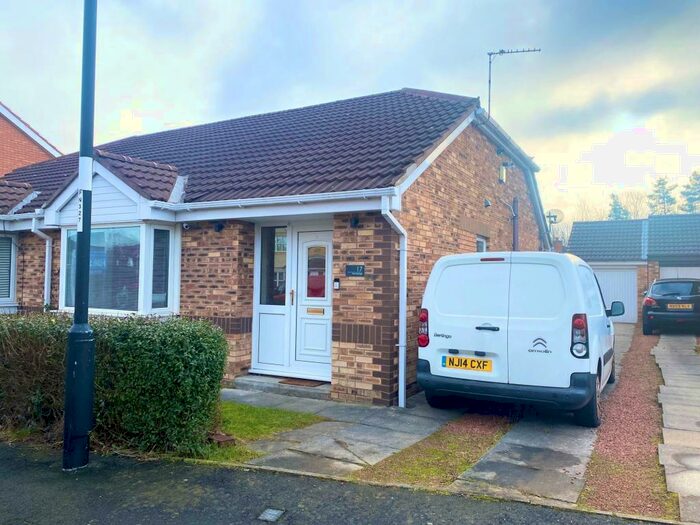 2 Bedroom Semi-Detached House To Rent In Thornbridge, Washington, Washington, Tyne And Wear, NE38