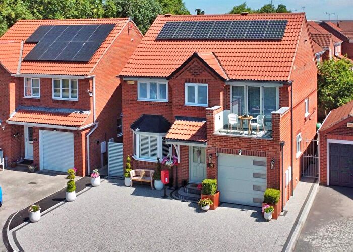 4 Bedroom Detached House For Sale In Moses View, Shireoaks, Worksop, S81