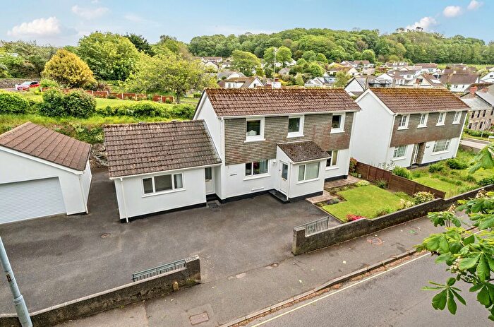 4 Bedroom Detached House For Sale In Penventon View, Helston, Cornwall, TR13