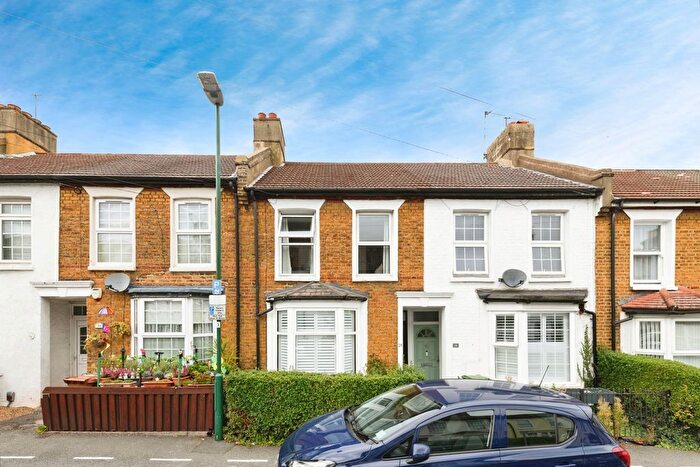 2 Bedroom Terraced House For Sale In Sydney Road, Sutton, Surrey, SM1