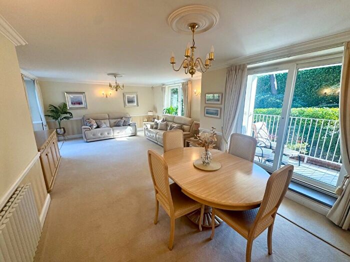 3 Bedroom Apartment For Sale In Western Road, Poole, Dorset, BH13