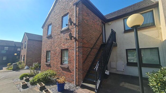 2 Bedroom Apartment To Rent In St. Johns Court, Hensingham, CA28