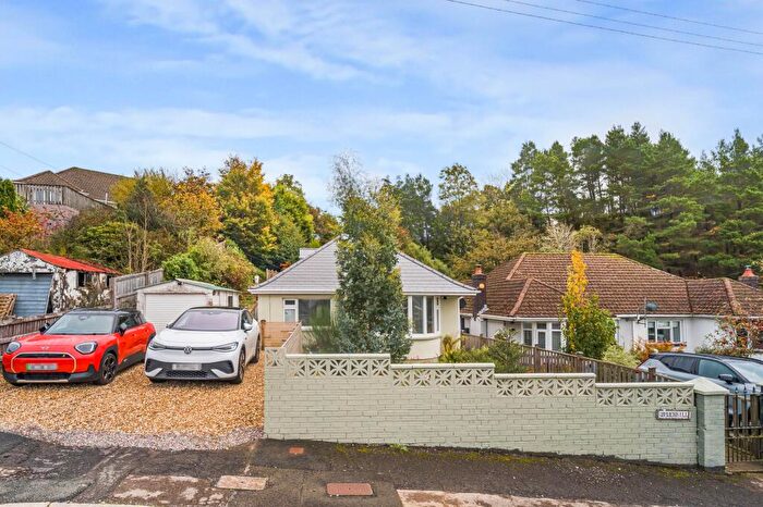 4 Bedroom Detached House For Sale In Hawthorn Road, Beaufort, NP23