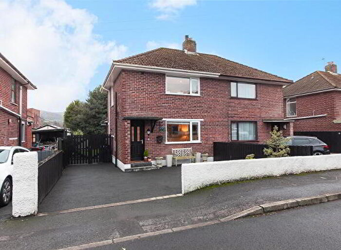 3 Bedroom Semi-Detached House For Sale In Inniscoole Park, Newtownabbey, BT36