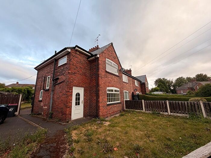3 Bedroom Semi-Detached House To Rent In Broadway East, Rotherham, South Yorkshire, S65