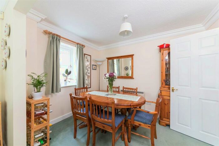3 Bedroom Semi-Detached House For Sale In Dorchester-on-Thames, South Oxfordshire, OX10