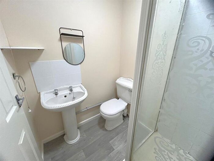 1 Bedroom Flat To Rent In Queens Road, Nuneaton, CV11