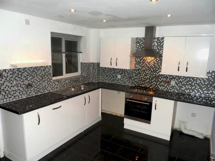 3 Bedroom Property To Rent In Latebrook Close, Stoke-On-Trent, ST6